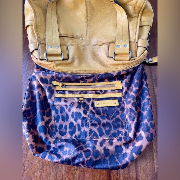 B. Makowsky Mustard Yellow Handbag, Very Good Used Condition - Picture 10 of 12